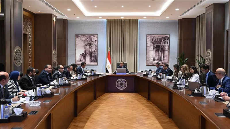 الحكومة تجهز فرصًا استثمارية في القطاع الصحي لـ10 سنوات مقبلة