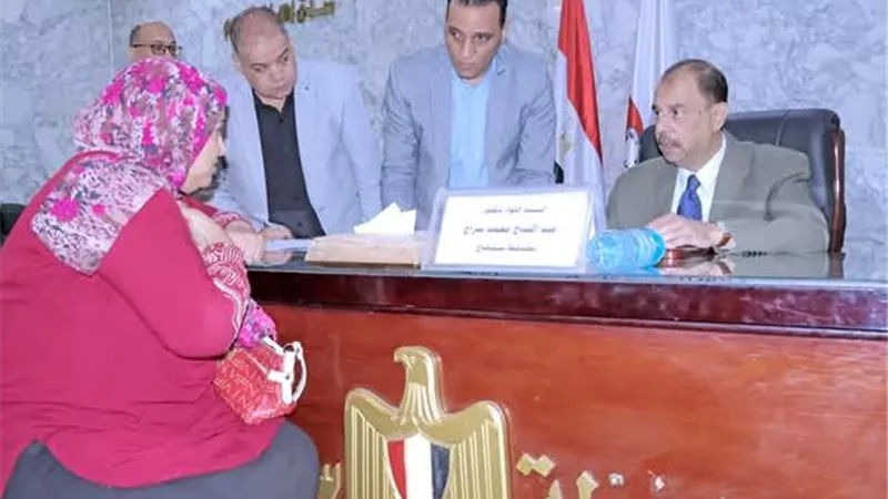 سراج يعقد اللقاء الجماهيري الأسبوعي للاستماع لشكاوى المواطنين