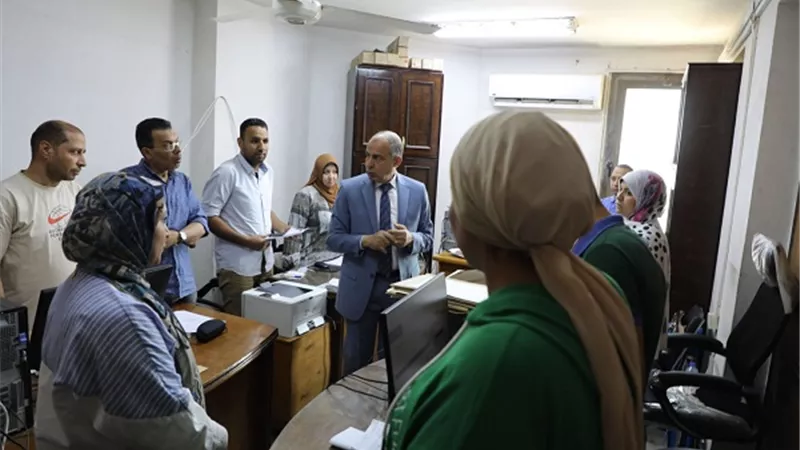 محافظ المنيا يقوم بجولات لمتابعة ملف التقنين اراضى أملاك الدولة