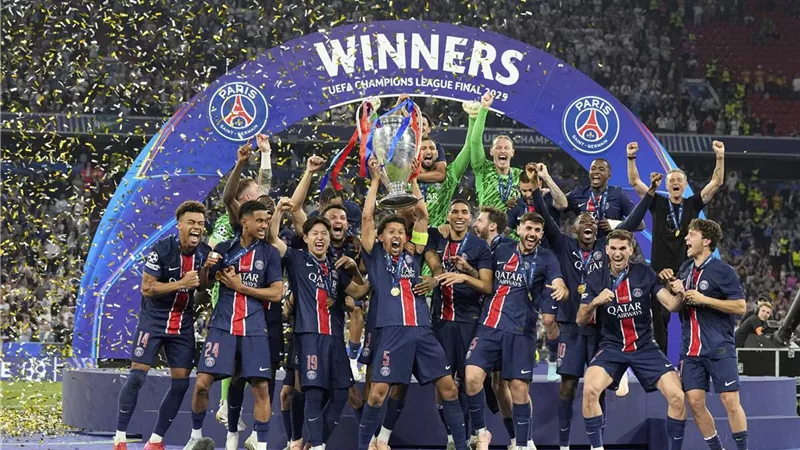 رسميا .. إنريكى يعلن قائمة باريس سان جيرمان فى كأس العالم للأندية