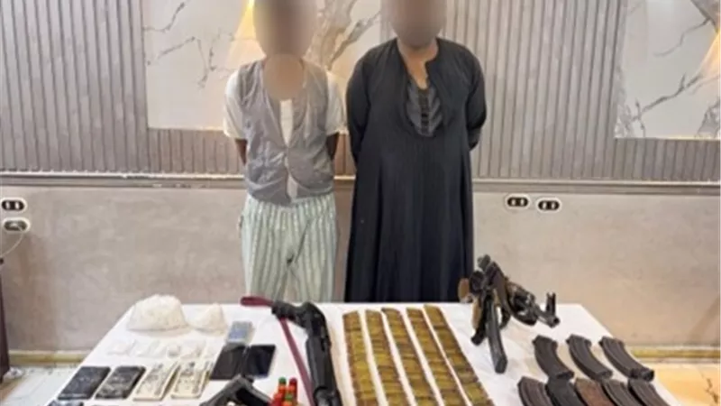 ضبط عناصر بؤر إجرامية ومصرع عنصرين شديدى الخطورة فى مواجهة مع الشرطة بأسيوط والمنيا