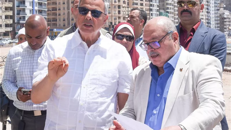 محافظ الإسكندرية يوجه بسرعة الانتهاء المشروعات القومية بالكورنيش