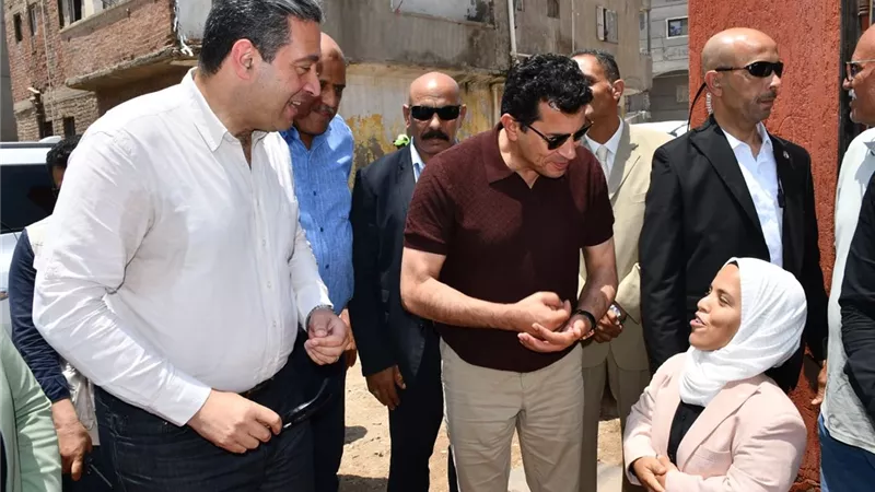 وزير الرياضة ومحافظ دمياط يتفقدان منشآت مركز شباب التوفيقية