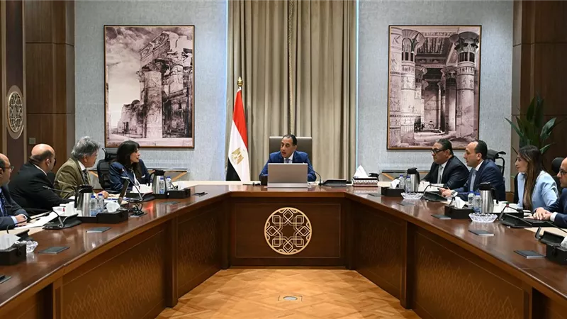 مدبولي:نحرص على التواصل المستمر مع أصحاب الرؤى من القطاع الخاص