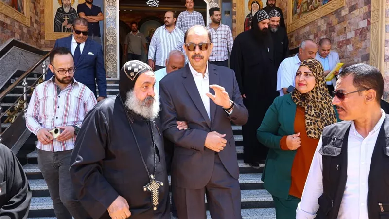 محافظ سوهاج في زيارة لـ الدير الأبيض و الدير الأحمر