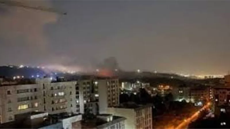التليفزيون الإيرانى: الهجوم الإسرائيلى استهدف موقع نطنز النووى