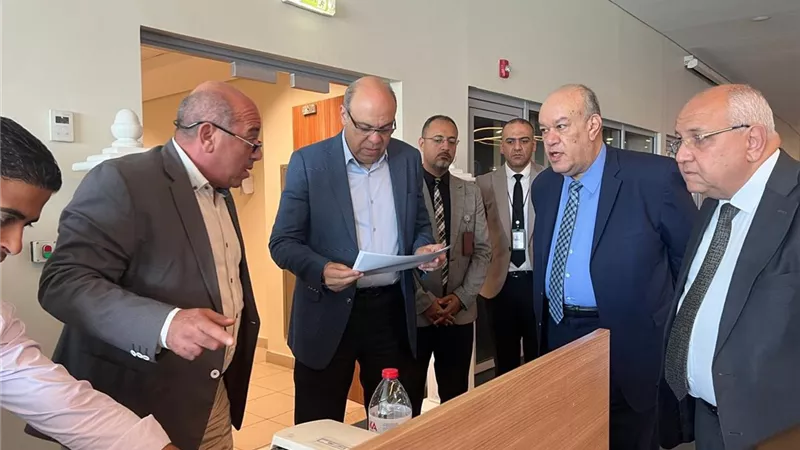 وزير الطيران المدني يتفقَّد المرافق التشغيلية الحيوية
