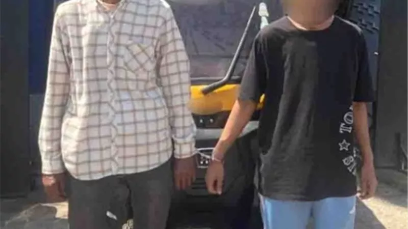 ضبط سائق توك ووالده تعديا على فرد مرور بالجيزة