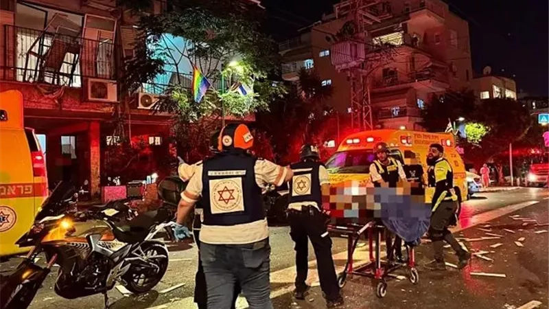 إعلام إسرائيلي: 3 قتلى وعشرات المصابين جراء الهجمات الإيرانية
