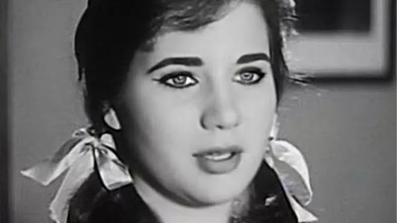 زبيدة ثروت..والدتها حفيدة سلطان مصر والأب رفض دخولها الفن