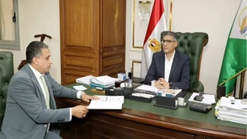 أوائل الشهادة الإعدادية في الجيزة.. ٤٣٨ قصة نجاح تتوَّج بالتفوق