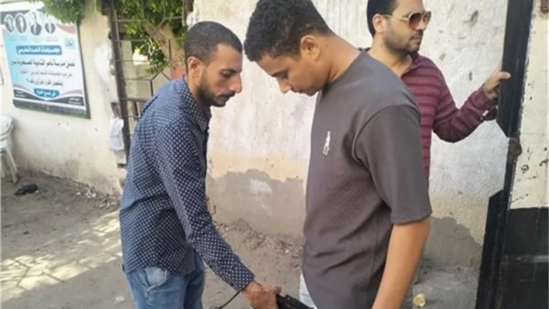 تفتيش إلكتروني ومراقبة ميدانية بلجان الثانوية العامة