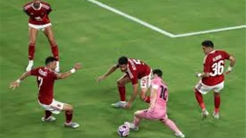 ريبيرو يكشف لزيزو سبب استبداله أمام إنتر ميامي