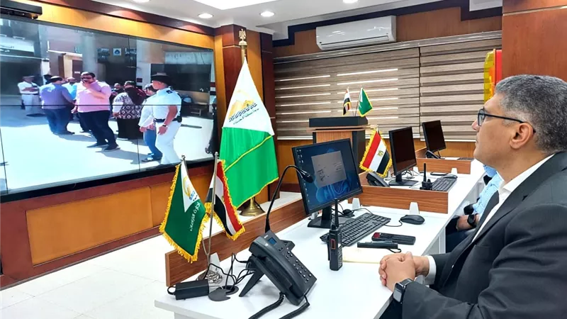 محافظ الجيزة يتابع انطلاق امتحانات الثانوية العامة والازهرية
