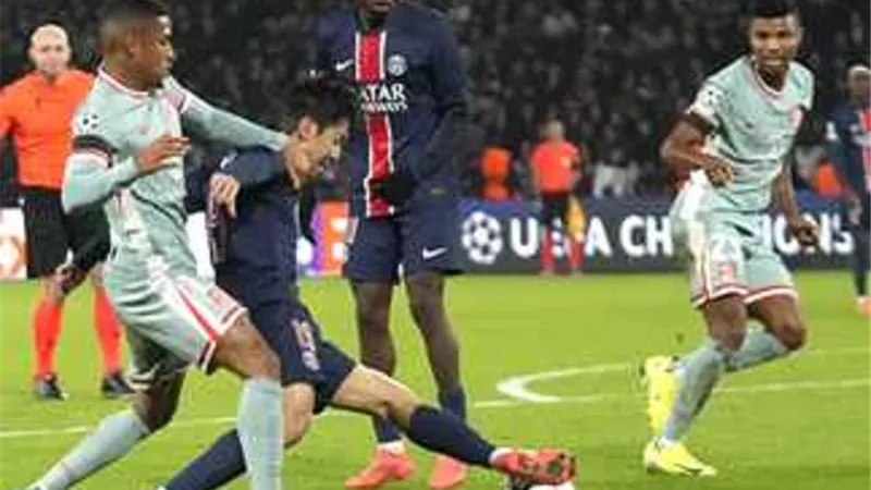 مشاهدة مباراة باريس سان جيرمان واتلتيكو مدريد.. لحظة بلحظة