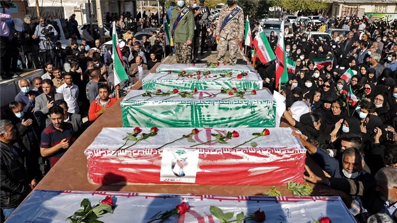 حصيلة النزاع الإيراني الإسرائيلي ترتفع.. 406 قتلى و654 جريحًا في إيران