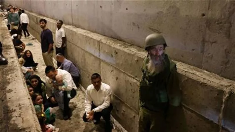 الداخلية الإسرائيلية: على الجميع البقاء في الملاجئ والغرف المحصنة