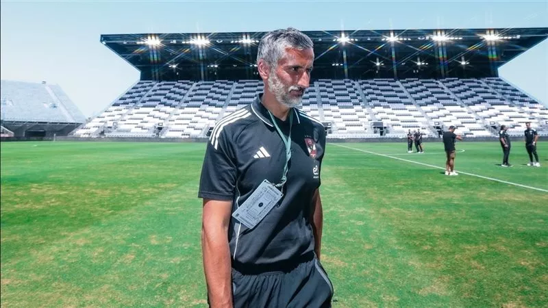 ريبيرو غاضب من تريزيجيه ويرفض الحديث مع اللاعب