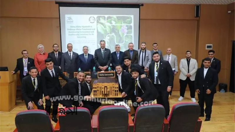 محافظ دمياط يناقش مشروعات التخرج لطلاب الهندسة