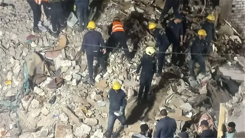 وقوع انهيار داخل مصنع طوب بمنطقة الصف