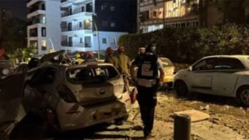 تعرض مبنى السفارة الأمريكية في تل أبيب لأضرار جراء الهجوم الإيران