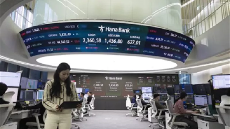 العملات الآسيوية تتراجع وسط تصاعد الصراع في الشرق الأوسط