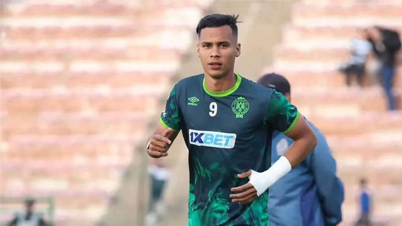 الرجاء المغربي يهدد العين الإماراتي باللجوء للفيفا بسبب رحيمي