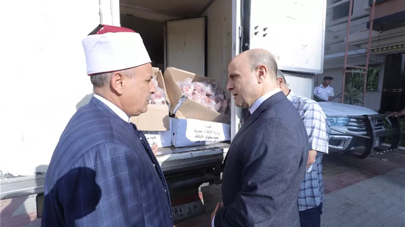 توزيع 2 طن لحوم صكوك أضاحي للأسر الأولى بالرعاية بمراكز كفر الشيخ