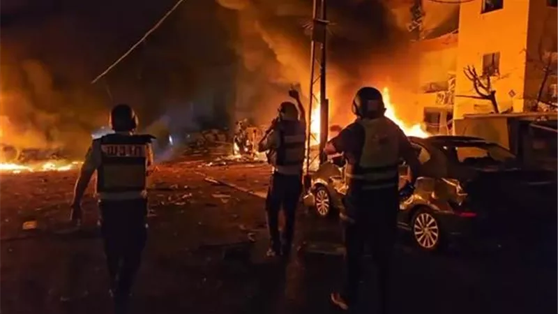 الإسعاف الإسرائيلي: 22 قتيلاً وأكثر من 400 مصاب منذ بداية الحرب مع إيران