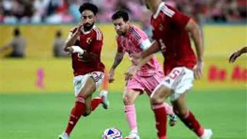 الأهلي بالزي التقليدي أمام بالميراس في مونديال الأندية