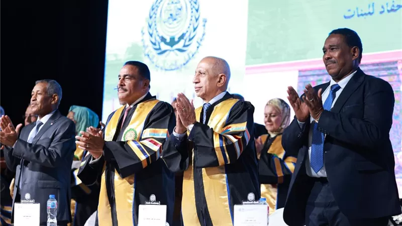 محافظ مطروح يحضر احتفال جامعة الأحفاد للبنات بالسودان