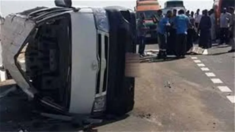 إصابة 9 إثر انقلاب ميكروباص بمدينة 6 أكتوبر