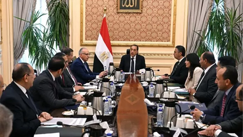 مدبولي يتابع مع الوزارات المعنية تطوير منظومة الري لزراعة قصب السكر