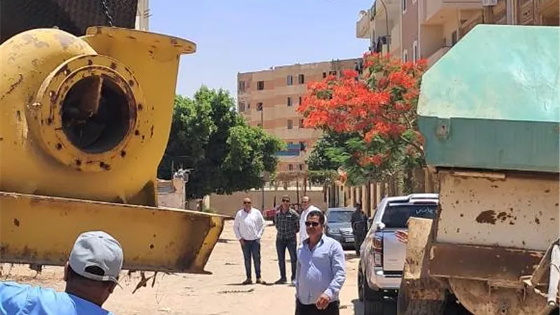 تفاصيل ضبط جهاز بدر لمعدات المقاولين وإعادة أرض دولة معتدى عليها.. صور