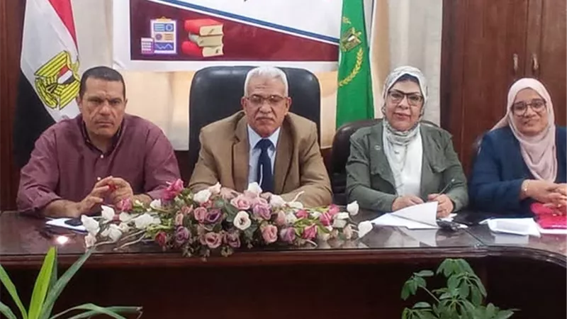 غرفةعمليات الثانوية العامة بالإسماعيلية:لا شكاوى من اللغة الثانية