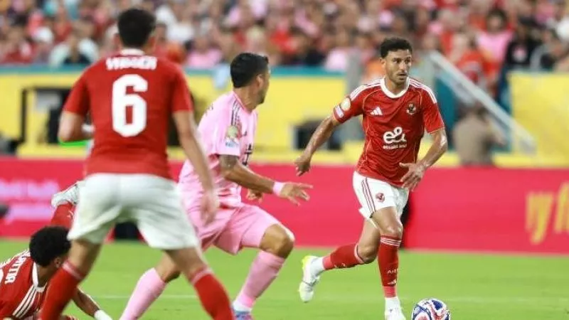 الصحف البرازيلية تكشف نقاط ضعف الأهلي أمام بالميراس