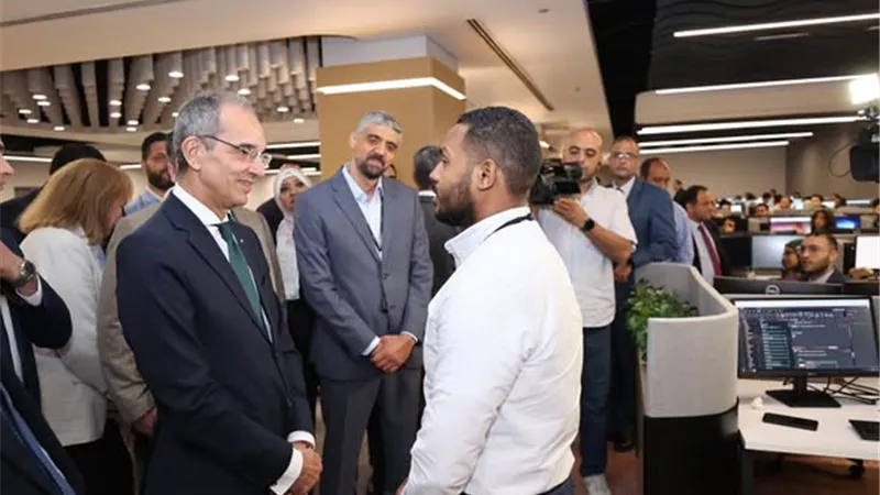 وزير الاتصالات: دعم متواصل لخدمات التعهيد لجذب الاستثمارات الدولية