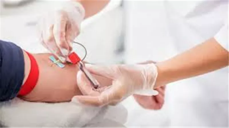 سباق مع الزمن..تحليل دم يكشف السرطان قبل سنوات من تشخيصه