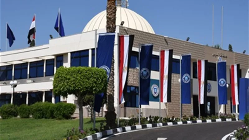 جامعة القناة: بروتوكول رسمي ينظم إقامة حفلات التخرج بالحرم الجامعي