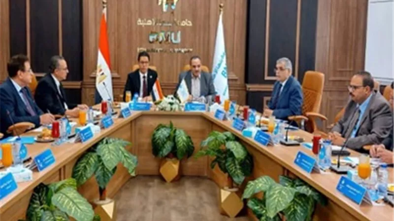 مجلس جامعة بنها الأهلية يوافق على اللائحة الداخلية للجهاز الإداري