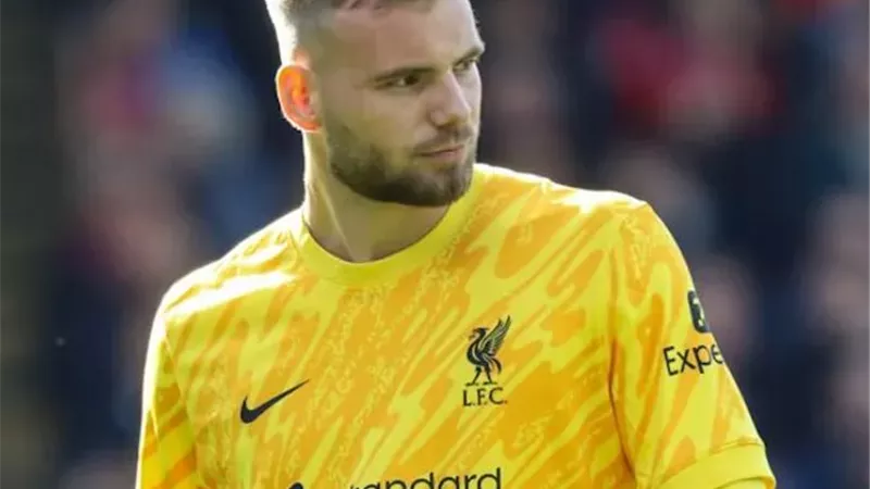 ليفربول يعلن انتقاله حارس مرماه لصفوف أياكس الهولندي