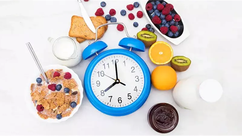 لطلاب الثانوية العامة 2025 ..ماذا تأكل قبل التوجه للجنة الامتحان؟