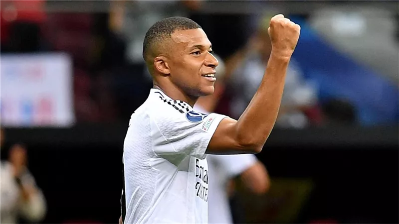 تشكيل نارى لريال مدريد أمام الهلال فى كأس العالم للأندية .. موقف مبابى