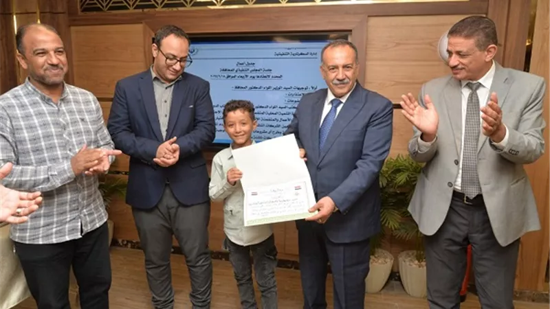 محافظ أسيوط يكرم نجوم الكيك بوكسينج بعد تألقهم في كأس العالم بتركيا