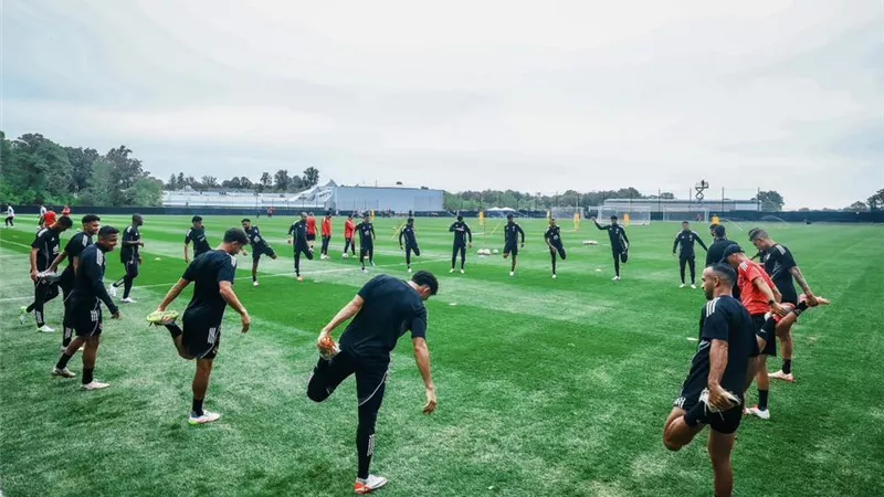 كأس العالم للأندية| الأهلي يصل ملعب 