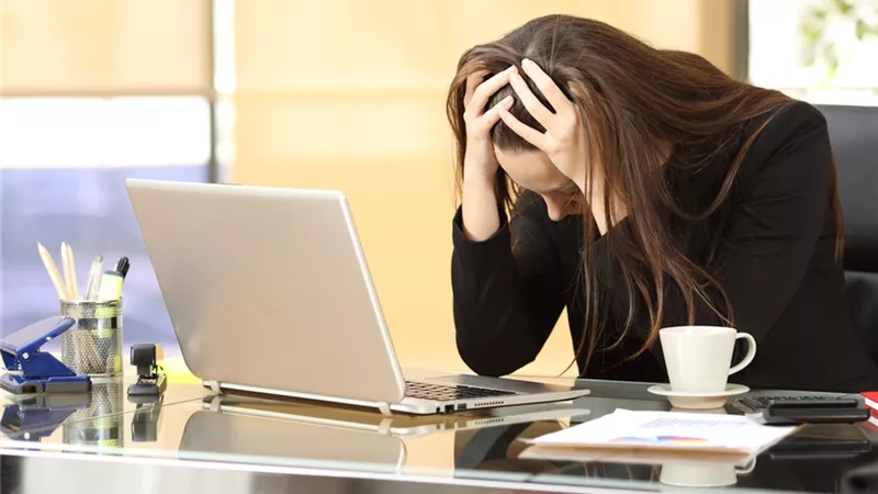 كيف تتخلص من إرهاق العمل؟ نصائح تساعدك على استعادة نشاطك