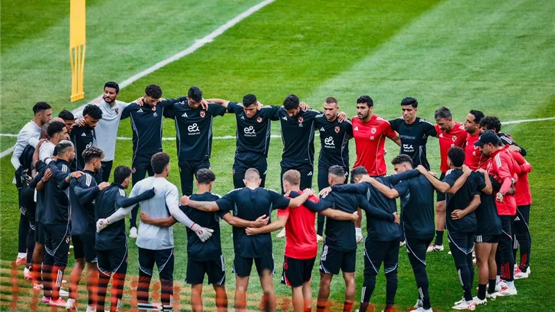 شاهد| غرفة ملابس الأهلي قبل مواجهة بالميراس بمونديال الأندية