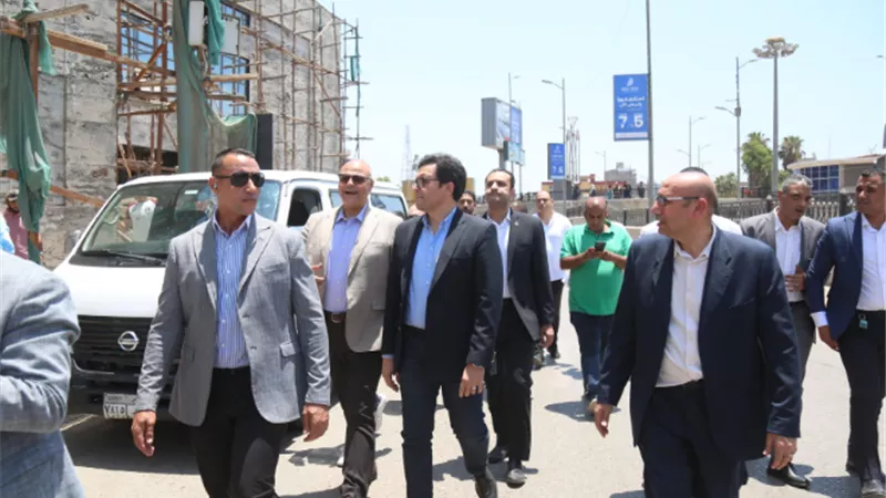 وزير الثقافة ومحافظ القليوبية يتفقدان أعمال تطوير قصر ثقافة بنها