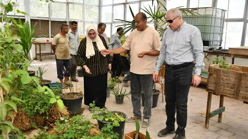 رئيس جامعة قناة السويس : دعم للمشروعات البيئية منخفضة الانبعاثات