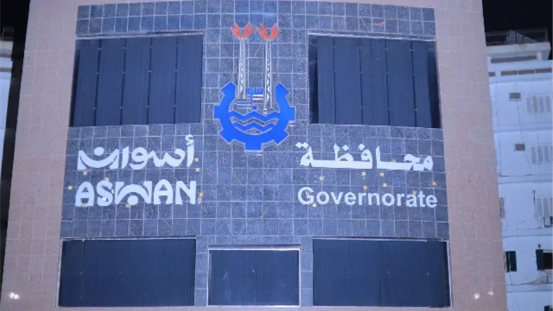 الإلتزام بتطبيق خطة ترشيد الإستهلاك للكهرباء بأسوان